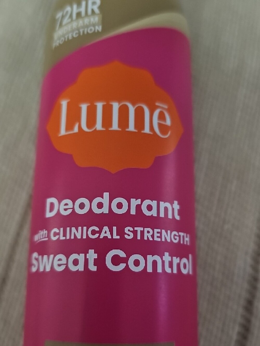 Bubdle  Lume Vanilla Bliss Pink Deodorant Dry Spray - Picture 2 of 3